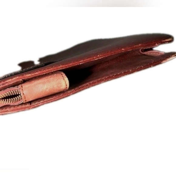 Cartier Signature (Unisex) Red Color Vintage Bordeaux Leather Clutch Bag (GUC) - Picture 5 of 9